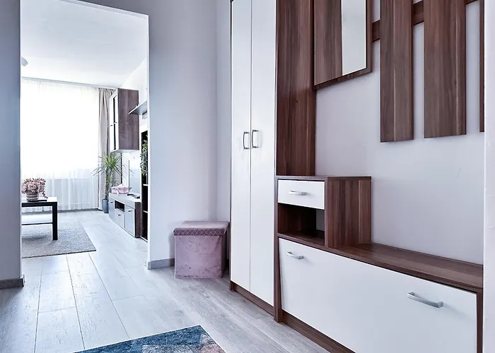 A Cozy Next To A Port Κλαϊπέντα